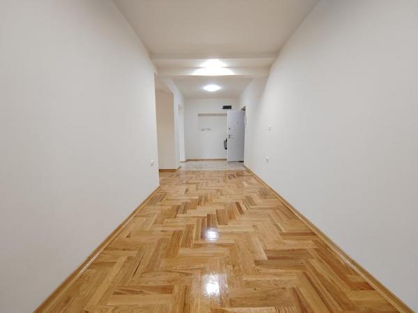 Slika 9 - Novi Sad, Centar - Stan kod Izvršnog veća ID#1000915