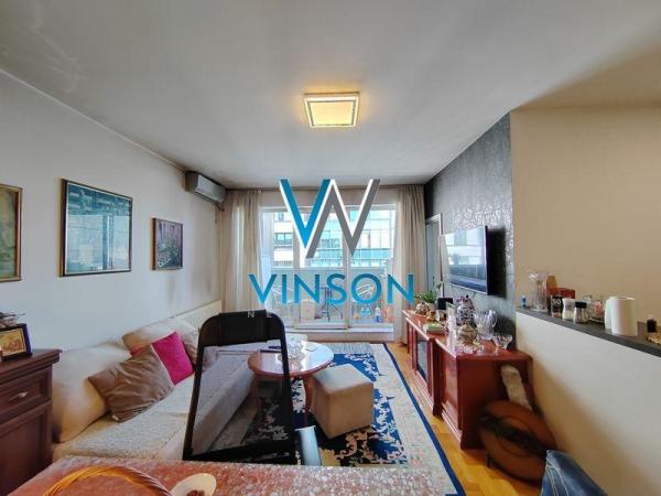 Slika 1 - Novi Sad, Bulevar - Uknjižen troiposoban stan ID#1000869