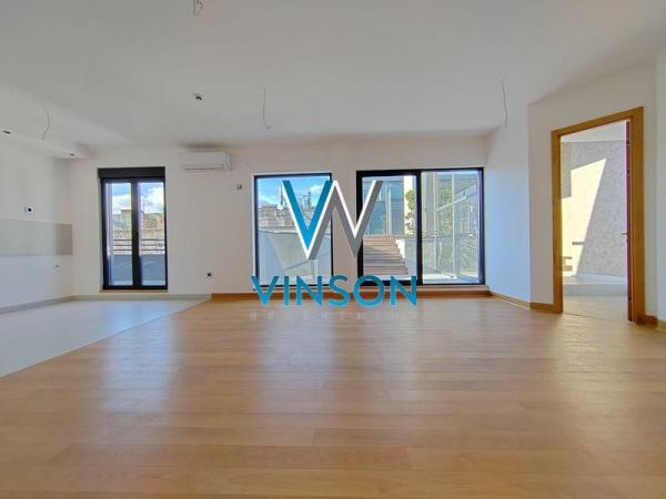 Slika 6 - Novi Sad, Cara Dušana - Četvorosoban stan sa bazenom ID#1000805