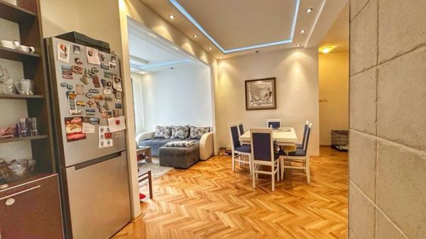 Slika 9 - Kompletno namešten stan na Grbavici - Šifra: 534947