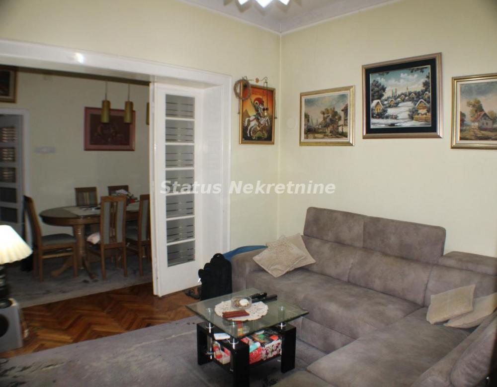 Slika 6 - Centar-Uknjižen Salonac 80 m2 u Pešačkoj Zoni-Cena Dogovor-065/385 8880