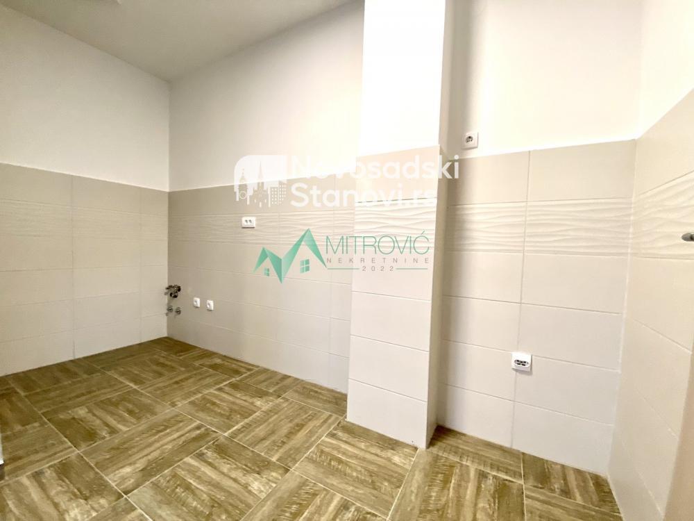 Slika 5 - Dvosoban, 66m2, Adice Novi Sad, sa terasom