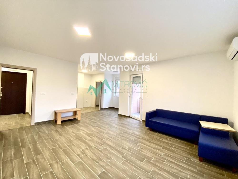 Slika 1 - Dvosoban, 66m2, Adice Novi Sad, sa terasom