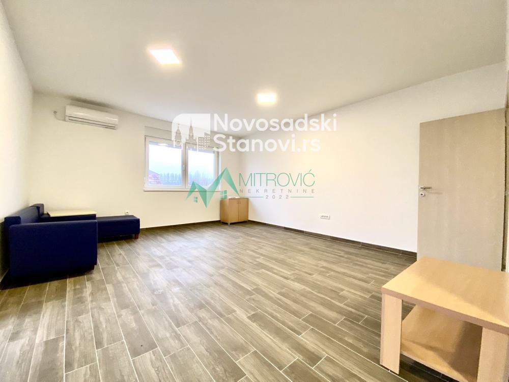 Slika 2 - Dvosoban, 66m2, Adice Novi Sad, sa terasom
