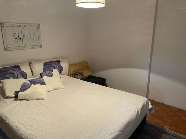 Slika 4 - Cetvorosoban stan na Socijalnom!