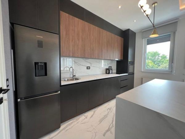 Slika 2 - Odličan petosoban stan Lipov Gaj