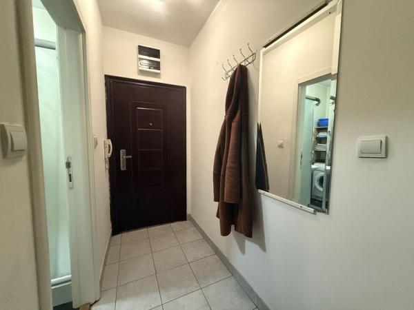 Slika 4 - Kompletno nameštena garsonjera!