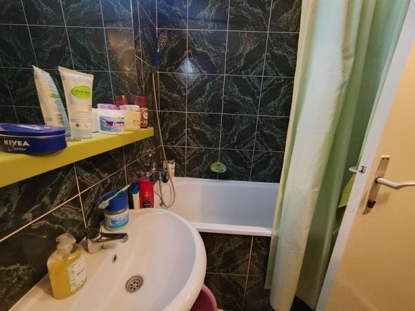 Slika 9 - Trosoban, 76m2, Novo naselje Novi Sad