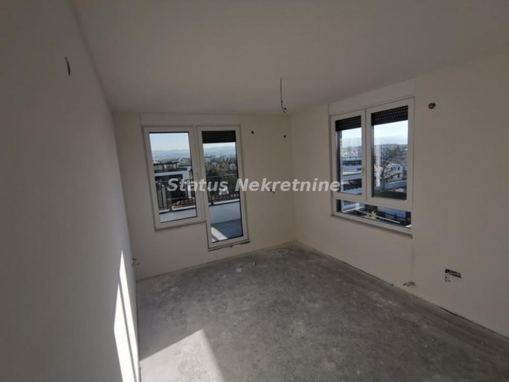 Slika 5 - Evropski Bulevar-Lep Četvorosoban Dupleks 127 m2-povraćaj PDV-a-065/385 8880