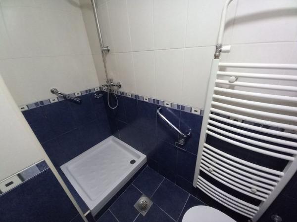 Slika 6 - Trosoban, Železnički park Novi Sad