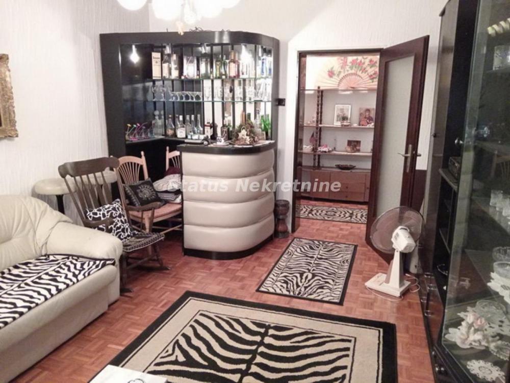 Glavna slika -Novo Naselje-Odličan Uknjižen Dvosoban stan 64 m2 u Šonsiju i mirnom kraju-065/385 8880