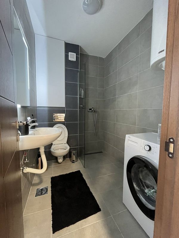 Slika 6 - Troiposoban, 68m2, Adice Novi Sad, sa terasom, sa parkingom