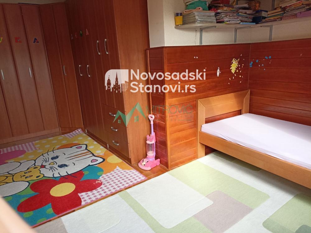 Slika 10 - Komforan duplex na Grbavici od 94m2+++

 Odličan porodičan