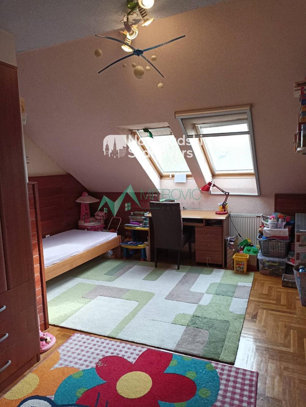 Slika 11 - Komforan duplex na Grbavici od 94m2+++

 Odličan porodičan
