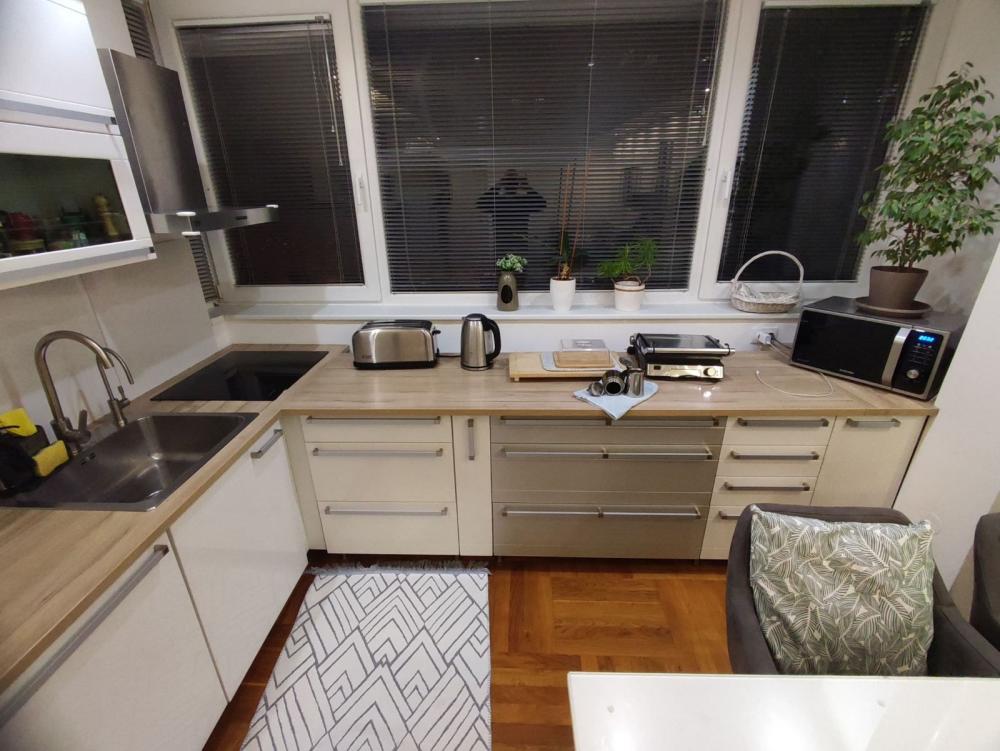 Slika 8 - Troiposoban, 85m2, Grbavica Novi Sad