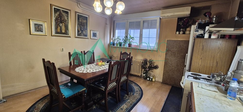 Slika 2 - Novi Sad, Spens - Trosoban stan 73m2 u oklolini suda 