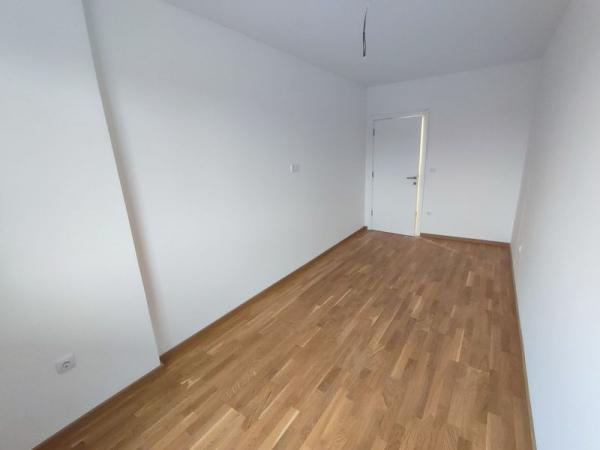 Slika 1 - Fantastican stan na odlicnoj lokaciji 