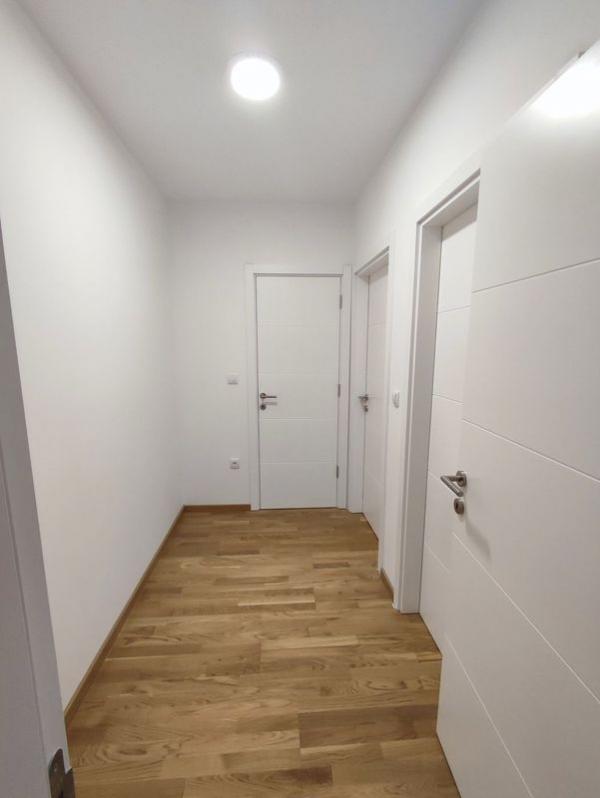 Slika 2 - Fantastican stan na odlicnoj lokaciji 