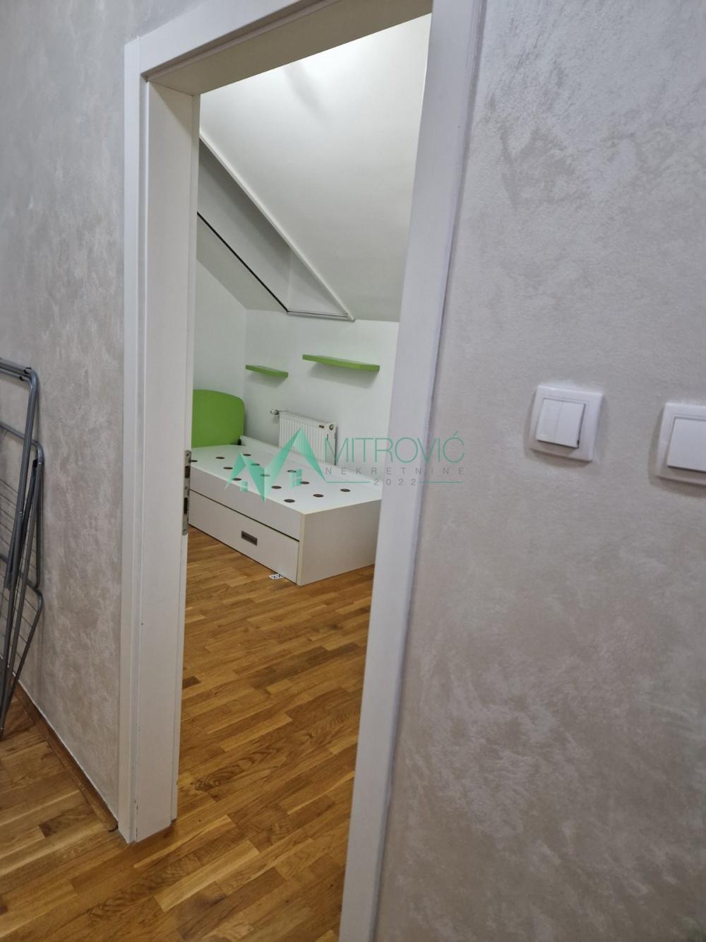 Slika 9 - Dupleks stan, 118 m², Novi Sad 