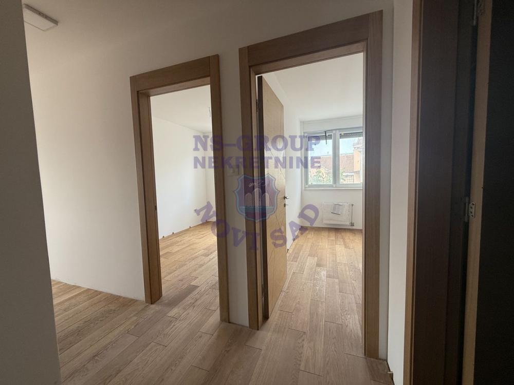 Slika 6 - Trosoban LUX stan sa garažom - Bulevar! š. 541178