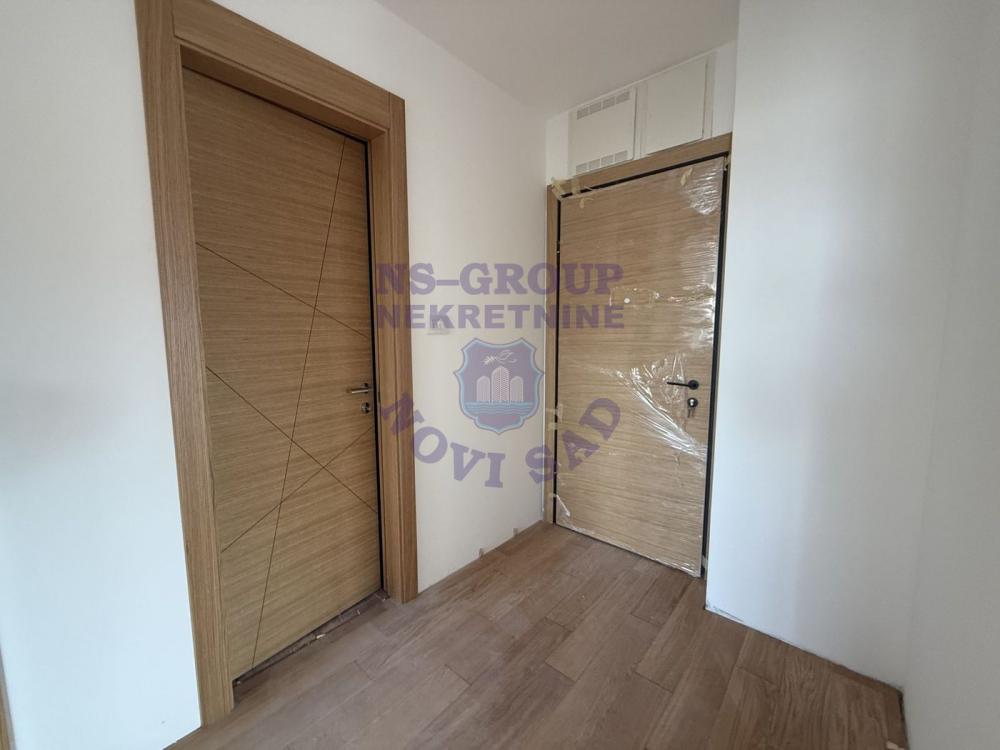 Slika 4 - Trosoban LUX stan sa garažom - Bulevar! š. 541178