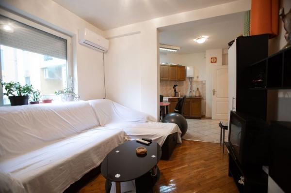 Slika 1 - Jednoiposoban 32m2 Podbara  540300