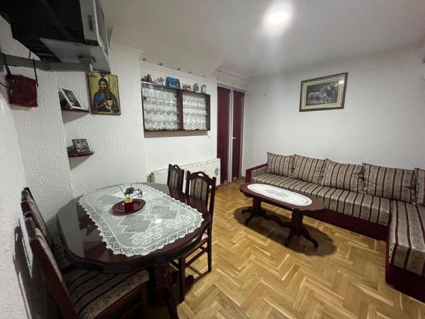 Glavna slika -Troiposoban 80m2 Socijalno  541672