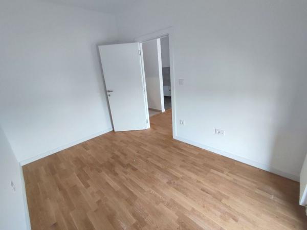 Slika 7 - - 541251 - 37m2 Na Novom Naselju - NOVO! - 