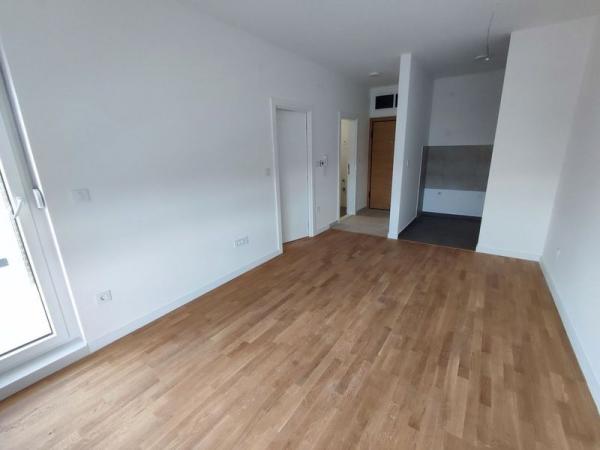 Slika 5 - - 541251 - 37m2 Na Novom Naselju - NOVO! - 