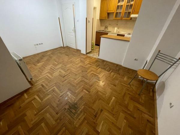 Slika 3 - 541245 - 46m2 - Detelinara - KOMFORAN - 