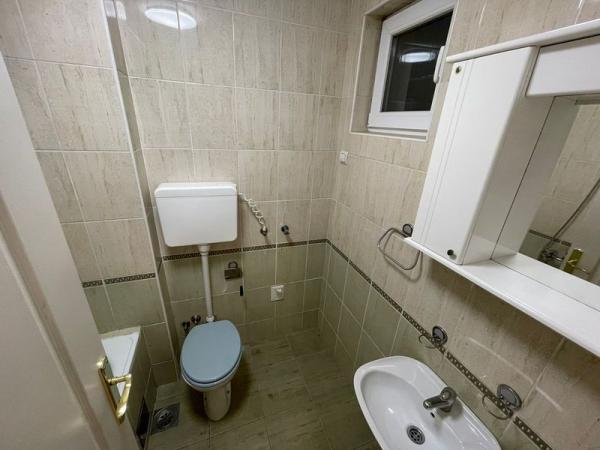 Slika 9 - 541245 - 46m2 - Detelinara - KOMFORAN - 