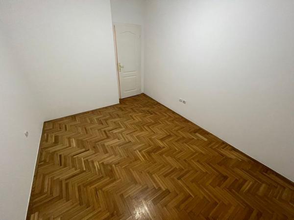 Slika 7 - 541245 - 46m2 - Detelinara - KOMFORAN - 