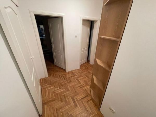 Slika 8 - 541245 - 46m2 - Detelinara - KOMFORAN - 