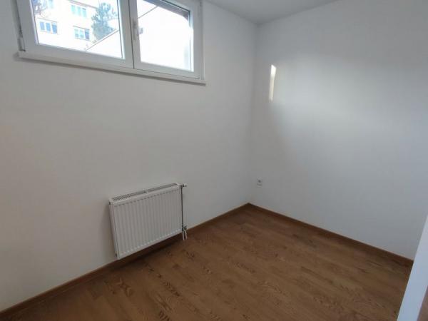 Slika 5 - odličan trosoban stan - Grbavica, šifra oglasa: 541536