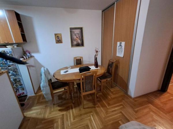 Slika 1 - Troiposoban stan - Bulevara patrijarha Pavla, šifra oglasa: 541518