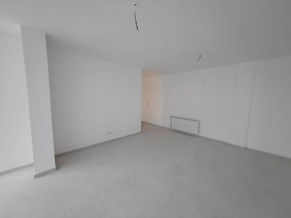 Slika 8 - Odličan četvorosoban stan - 224 m2 - šifra oglasa: 541497