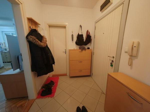 Slika 6 - Dvosoban stan na Grbavici, šifra oglasa: 541463