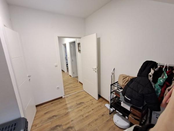 Slika 7 - Četvoroiposoban stan na Adicama, šifra oglasa 540421