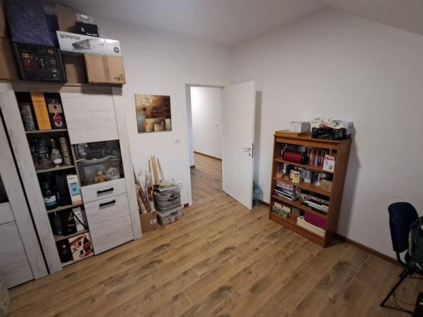 Slika 10 - Četvoroiposoban stan na Adicama, šifra oglasa 540421