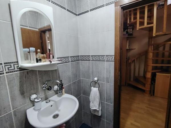 Slika 7 - Grbavica-Trosoban-uknjižen