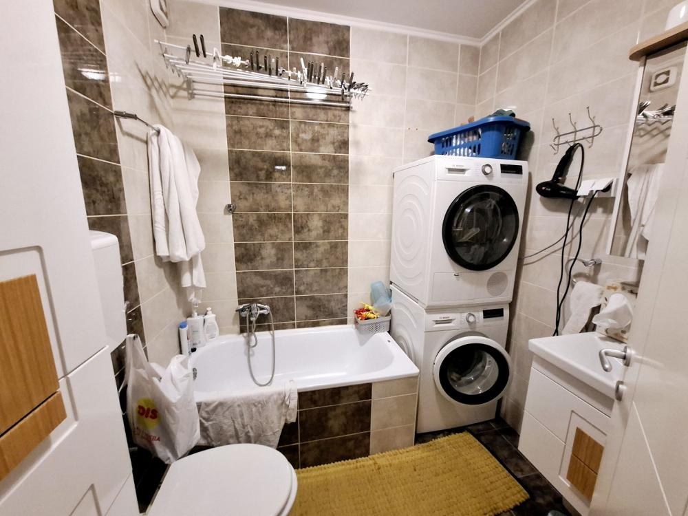 Slika 8 - Četvorosoban stan-Nova Detelinara š.541352