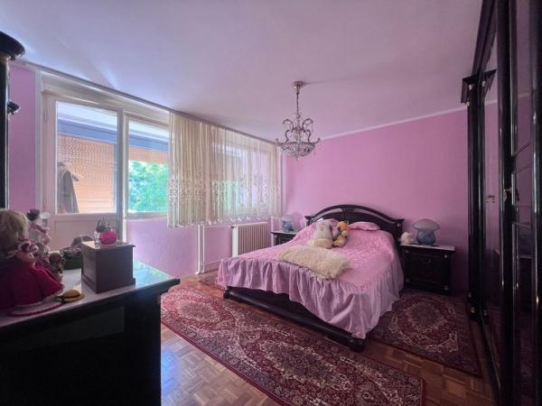 Slika 3 - Dvosoban stan, Liman 1 - može biti dvoiposoban