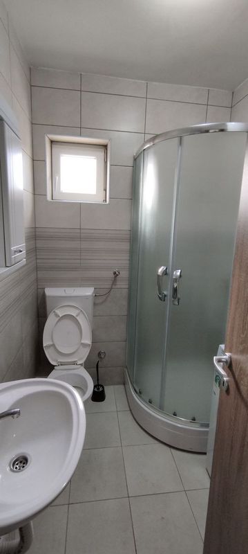 Slika 8 - Nudimo Vam moderan dvoiposoban stan u novogradnji 