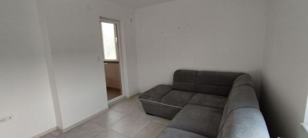 Slika 1 - Nudimo Vam moderan dvoiposoban stan u novogradnji 