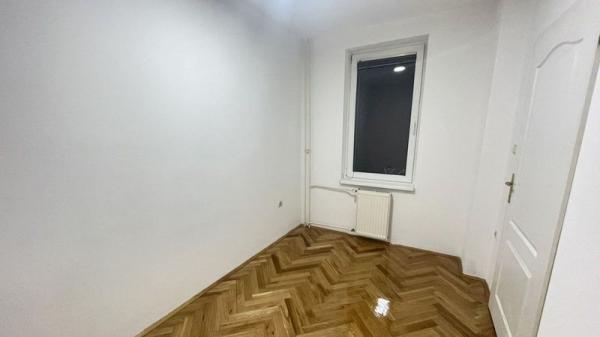 Slika 5 - Dvosoban,sjajan,Socijalno