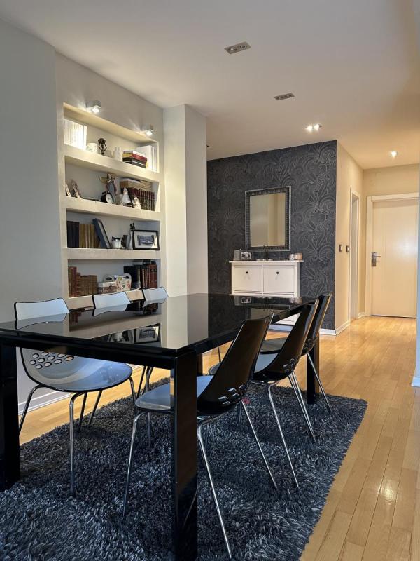 Slika 6 - Četvorosoban stan sa 2 parking mesta na Grbavici