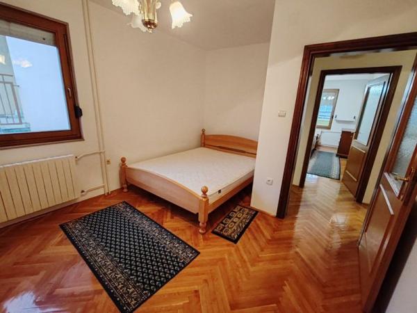 Slika 8 - Trosoban, 85m2, Spens Novi Sad Novi Sad, sa terasom, ima lift