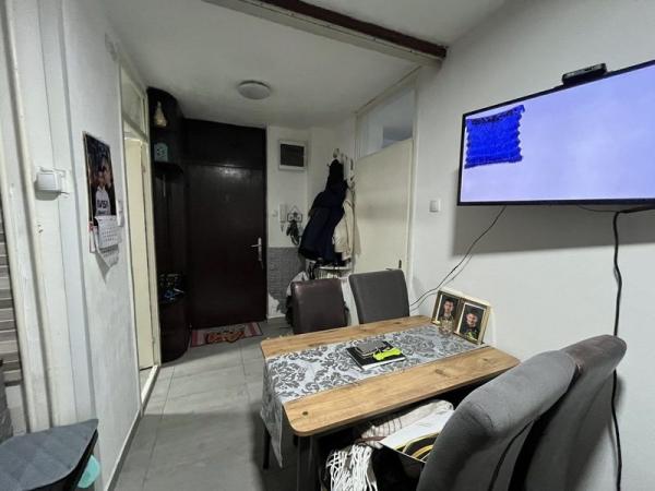 Slika 3 - Prelep jednoiposoban stan od 35m2 na Novom naselju! Šifra: 541966