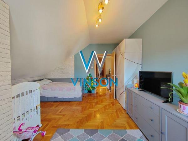 Slika 11 - Novi Sad, Centar - Trosoban stan sa garažom i parking mestom ID#1000855