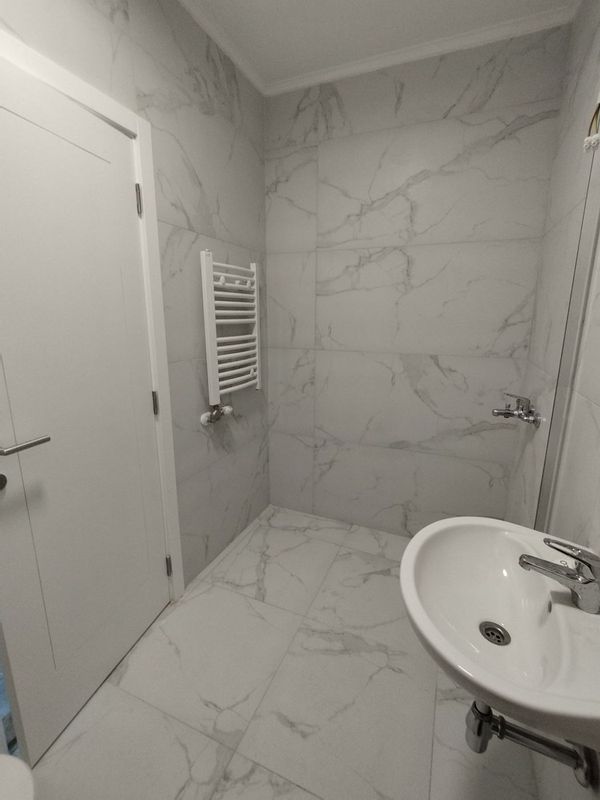 Slika 8 - Trosoban, nov, neuseljavan, Avijacija! š. 542595